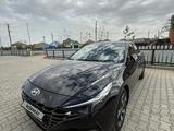 Hyundai Elantra 2023 года за 10 500 000 тг. в Уральск
