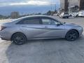 Hyundai Elantra 2021 года за 8 999 999 тг. в Петропавловск – фото 7