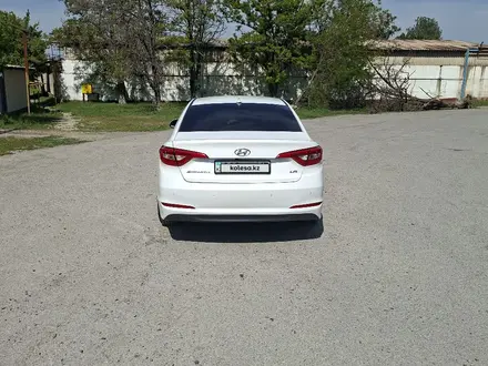 Hyundai Sonata 2015 года за 6 600 000 тг. в Шымкент – фото 2
