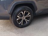 Toyota RAV4 2021 года за 13 800 000 тг. в Алматы – фото 4