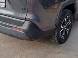 Toyota RAV4 2021 года за 13 800 000 тг. в Алматы – фото 5