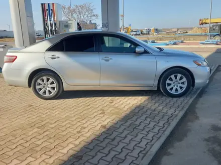 Toyota Camry 2006 года за 6 000 000 тг. в Актау – фото 2