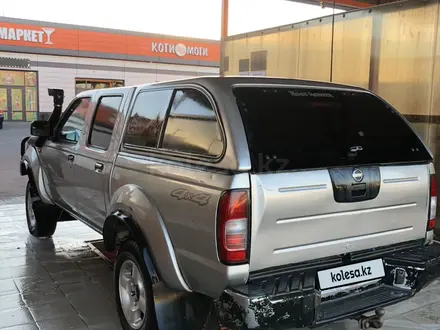 Nissan NP300 2011 года за 5 500 000 тг. в Атырау – фото 6