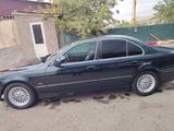 BMW 528 1997 года за 2 300 000 тг. в Шымкент – фото 4