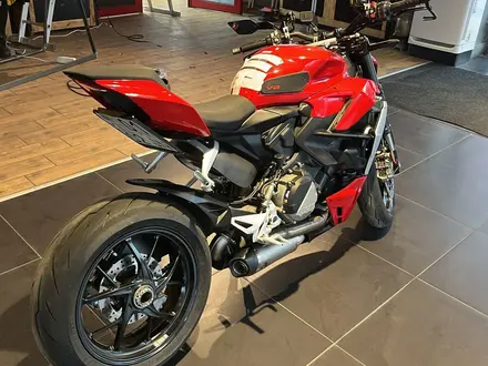 Ducati  Streetfighter V2 2025 года за 11 000 000 тг. в Алматы