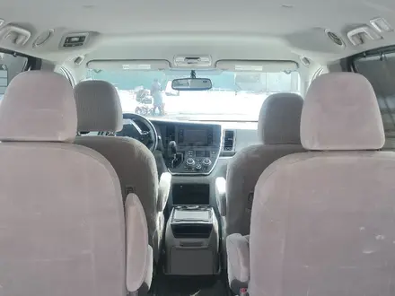 Toyota Sienna 2017 года за 14 500 000 тг. в Тараз – фото 9