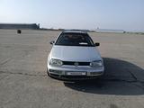 Volkswagen Golf 1994 годаүшін1 200 000 тг. в Тараз