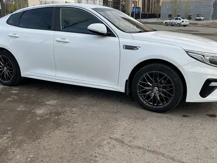 Kia Optima 2019 года за 9 100 000 тг. в Кокшетау – фото 2