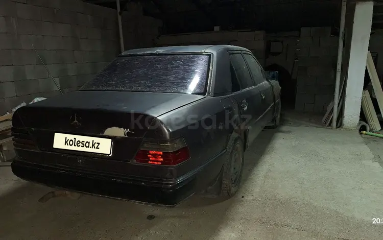 Mercedes-Benz E 200 1993 года за 550 000 тг. в Узынагаш