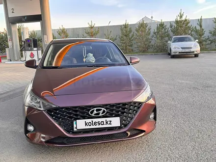 Hyundai Solaris 2021 года за 7 000 000 тг. в Уральск – фото 4