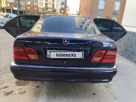 Mercedes-Benz E 280 1999 года за 2 650 000 тг. в Караганда – фото 7