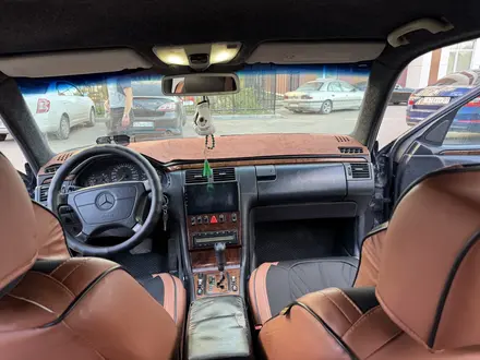 Mercedes-Benz E 280 1999 года за 2 650 000 тг. в Караганда – фото 9