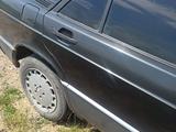 Mercedes-Benz 190 1992 годаfor650 000 тг. в Павлодар – фото 4
