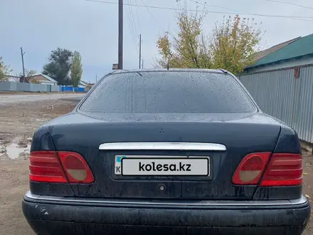 Mercedes-Benz E 280 1997 года за 2 700 000 тг. в Тараз – фото 4