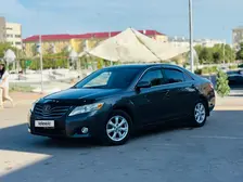 Toyota Camry, 2011
