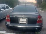 Volkswagen Passat 2002 года за 3 000 000 тг. в Темиртау – фото 5