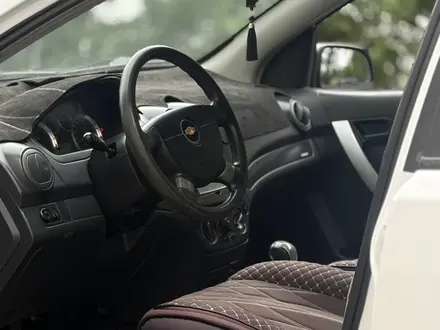Chevrolet Aveo 2012 года за 2 200 000 тг. в Алматы – фото 5