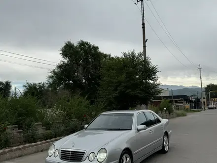 Mercedes-Benz E 280 2000 года за 5 800 000 тг. в Алматы – фото 2