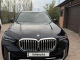 BMW X5 2023 года за 47 000 000 тг. в Костанай