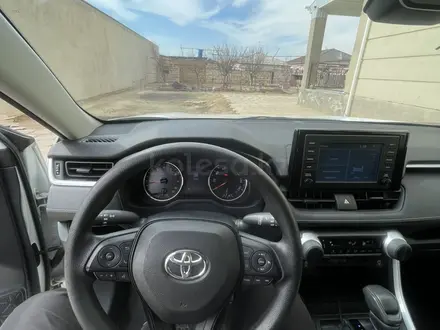 Toyota RAV4 2019 года за 11 000 000 тг. в Жанаозен – фото 6