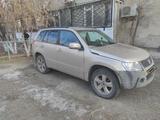 Suzuki Grand Vitara 2007 годаfor2 800 000 тг. в Актобе – фото 2