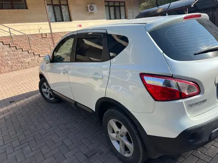 Nissan Qashqai 2013 года за 6 950 000 тг. в Алматы – фото 2