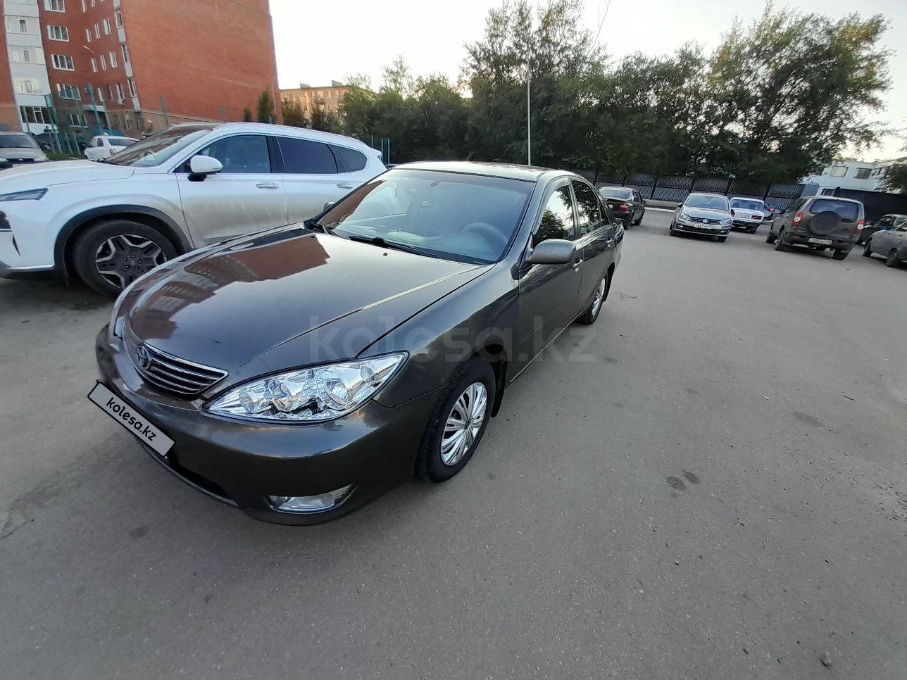 Toyota Camry 2005 г.