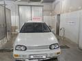 Volkswagen Golf 1994 года за 800 000 тг. в Актобе – фото 2