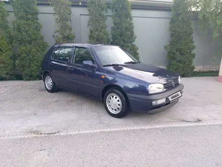 Volkswagen Golf 1994 года за 1 550 000 тг. в Тараз