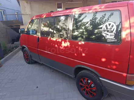 Volkswagen Multivan 1996 года за 4 350 000 тг. в Алматы – фото 4