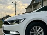 Volkswagen Passat 2017 года за 11 000 000 тг. в Шымкент