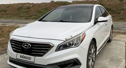 Hyundai Sonata 2015 годаfor4 800 000 тг. в Атырау – фото 2