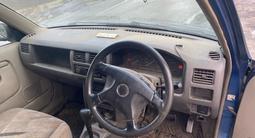 Mazda Demio 1997 года за 1 200 000 тг. в Усть-Каменогорск – фото 5