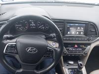 Hyundai Elantra 2016 годаүшін5 000 000 тг. в Уральск