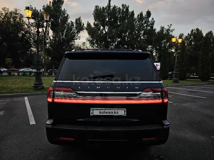 Lincoln Navigator 2018 года за 29 000 000 тг. в Алматы – фото 69