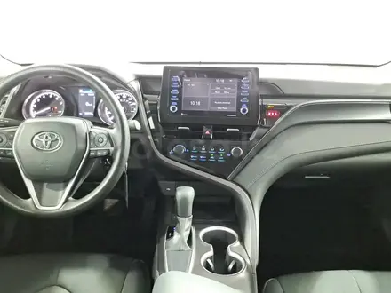 Toyota Camry 2021 годаүшін13 000 000 тг. в Актобе – фото 7