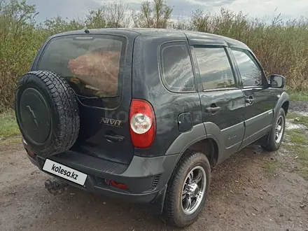 Chevrolet Niva 2013 года за 3 500 000 тг. в Акколь (Аккольский р-н) – фото 4