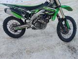 Kawasaki  KX 450 2017 года за 2 000 000 тг. в Жезказган