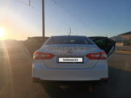 Toyota Camry 2019 года за 14 000 000 тг. в Актау – фото 15