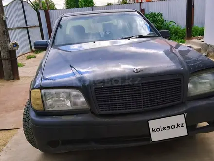 Mercedes-Benz C 180 1993 года за 800 000 тг. в Актобе