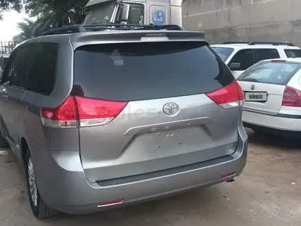 Toyota Sienna 2011 года за 4 600 000 тг. в Атырау – фото 19