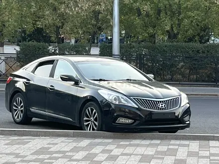 Hyundai Grandeur 2012 года за 3 800 000 тг. в Караганда – фото 2