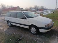 Volkswagen Passat 1992 годаүшін1 500 000 тг. в Шымкент