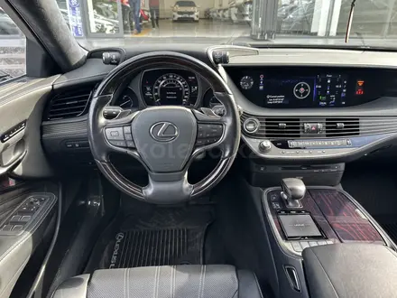 Lexus LS 500 2018 года за 33 500 000 тг. в Шымкент – фото 8