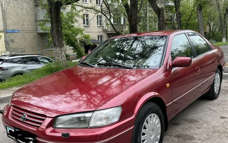 Toyota Camry 1998 годаүшін3 700 000 тг. в Алматы
