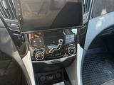Hyundai Sonata 2011 года за 5 500 000 тг. в Атырау – фото 5