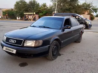 Audi 100