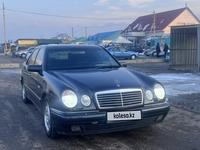 Mercedes-Benz E 240 1998 года за 3 550 000 тг. в Алматы