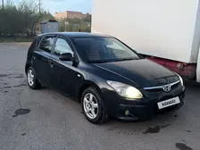 Hyundai i30, 2009
