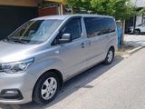 Hyundai Starex 2019 года за 13 500 000 тг. в Шымкент – фото 2